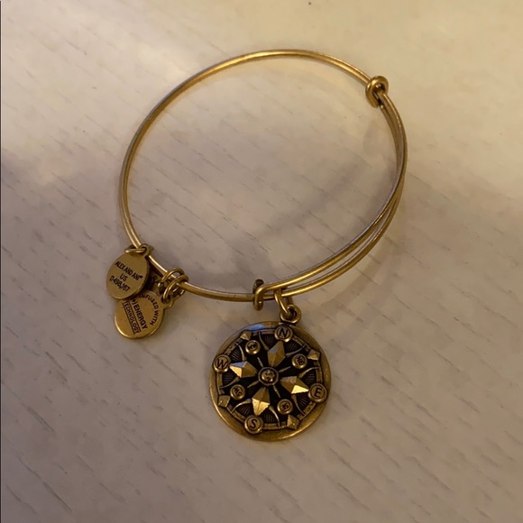 Alex and Ani compass bracelet - Picture 1 of 2